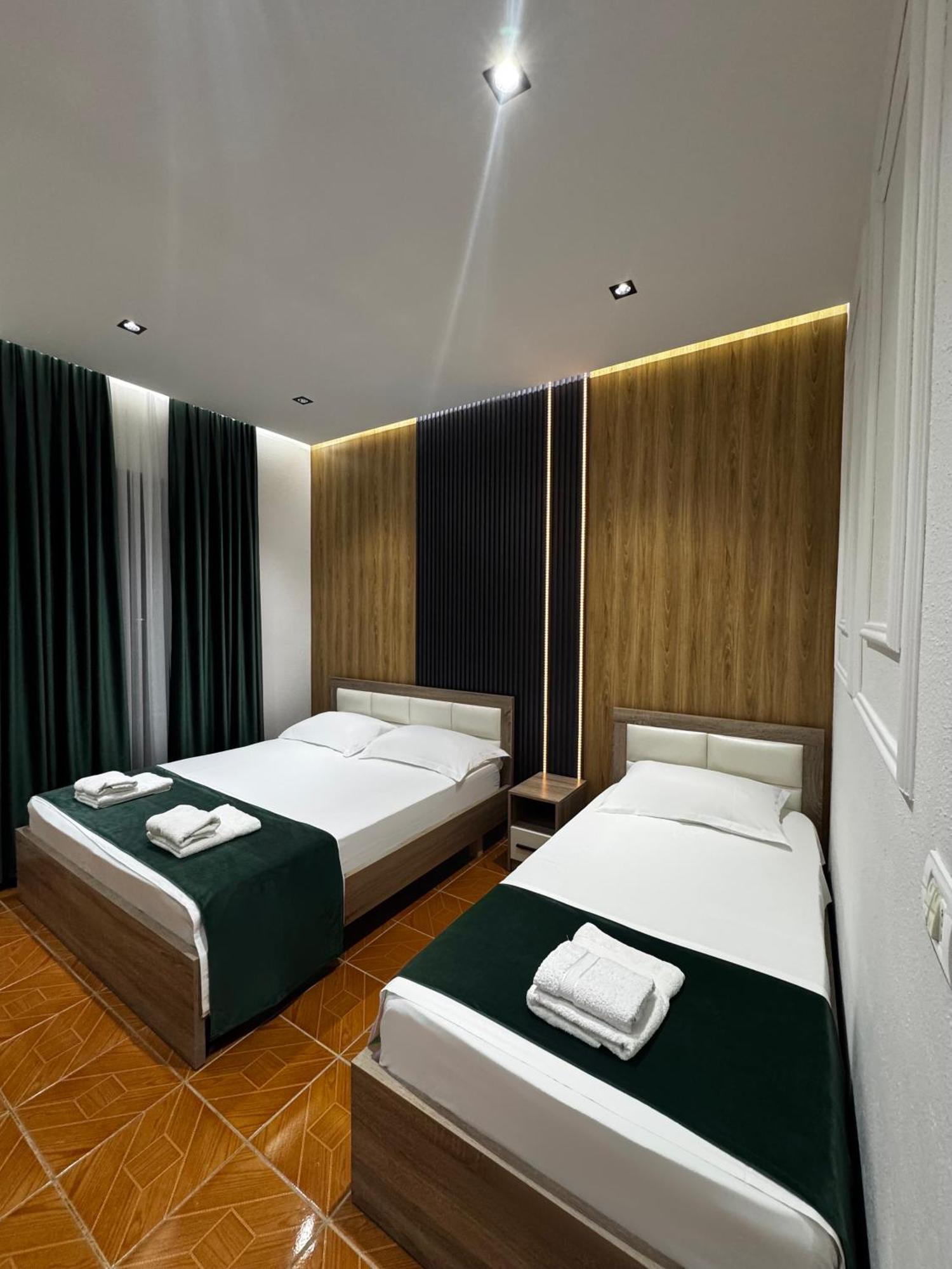 Apartments Costa Azzurra Velipoje Exterior photo